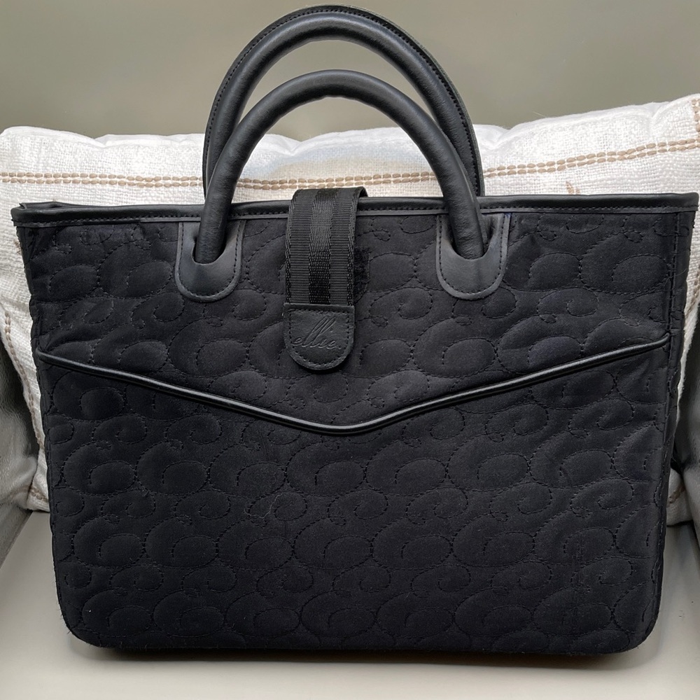 Ellie Black Quilted Handbag with blue interior - Picture 1 of 4